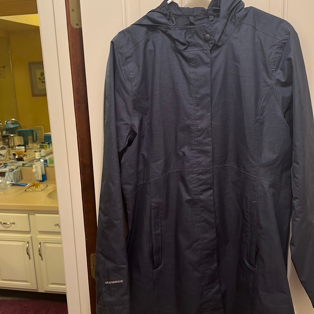 Eddie Bauer LINED rain coat, Large TALL